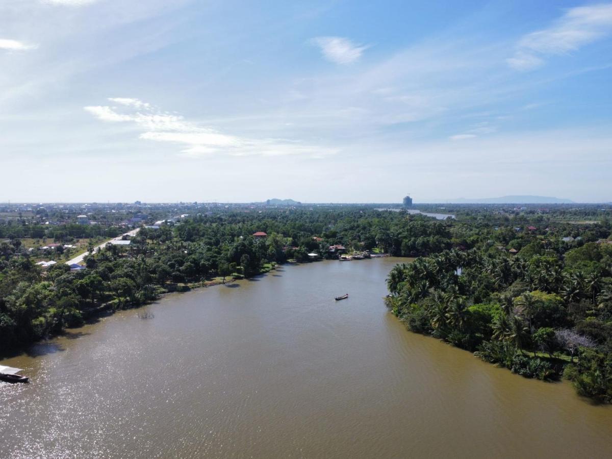 The Hideaway Otel Kampot Dış mekan fotoğraf